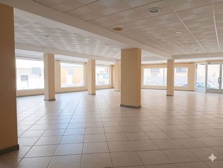 Local comercial en venta en Centro en Santa Pola