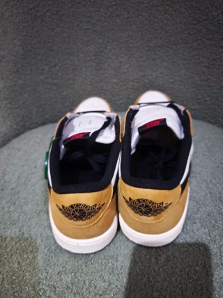 ✅Nike Air Jordan Retro 1 Low OG Rookie of The Year