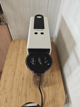Cafetera Nespresso Krups Blanca