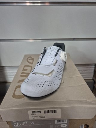 Zapatilla Giro Cadet Blanca Mujer