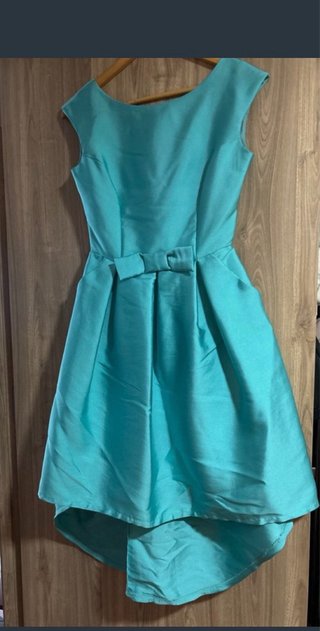 Vestido fiesta corto delante largo detrás