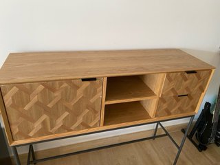 Mueble televisión y aparador de madera