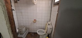 Local comercial en alquiler en Riera Alta - Llatí en Santa Coloma de Gramanet