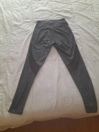 Mayas grises estampadas