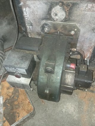 Caldera gasoil + Tanque 1000L