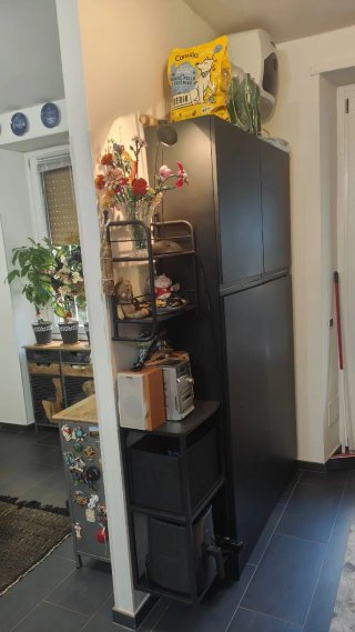 Cucina moderna lineare + credenza