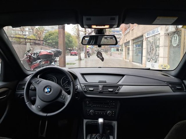 BMW X1 xDrive18d