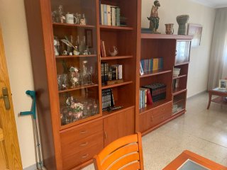 Mueble Librería Madera y Cristal