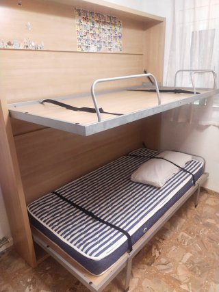 2 Camas Abatibles, armario 7 cajones 4 estanterías