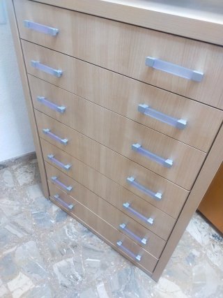 2 Camas Abatibles, armario 7 cajones 4 estanterías