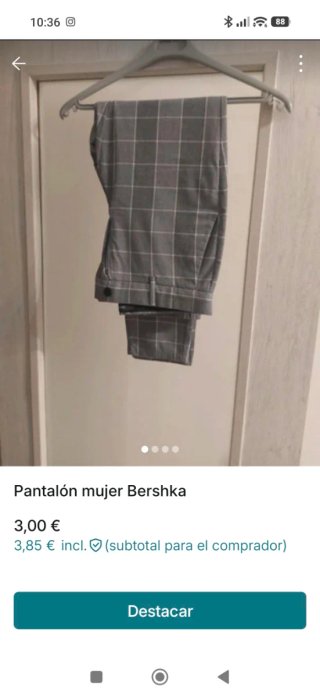 Pantalón cuadros Bershka Talla S 36