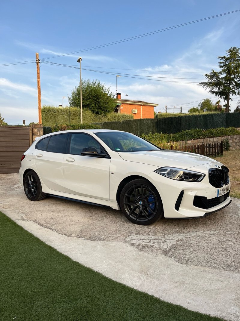 BMW M135I - foto 1