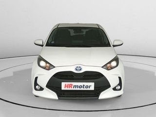 Toyota Yaris 1.5 120H Business
