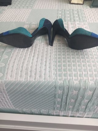 Sandalias Zara Tacon Tiras Azul Verde. Tacón de 10