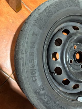 4 Llantas Continental 175/65 R14 82T