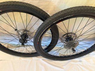 Ruedas Mavic XC 717 Disc Shimano xt 9v hutchinson