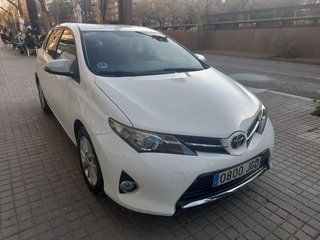 Toyota Auris 1.4 90D BUSINESS