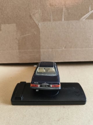 Mercedes Benz 350 SL 1:43