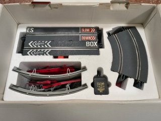 Caja Scalextric Digital System con Pit Box