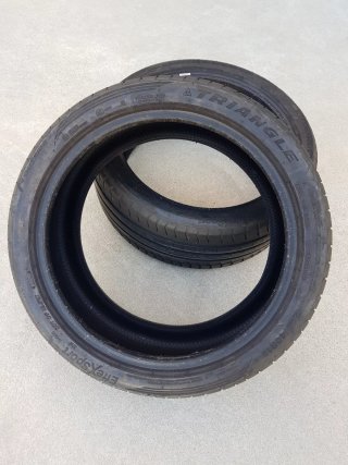 Par Neumáticos Triangle 245/40 R19