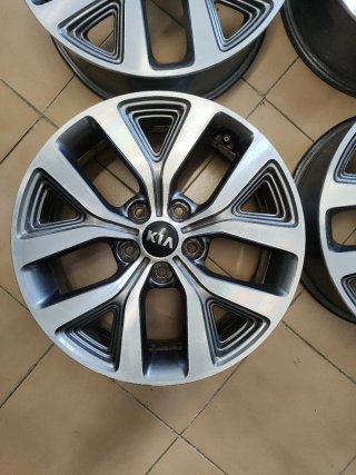 JUEGO LLANTAS KIA SPORTAGE Drive 4x2 2010 - R17