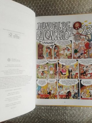 2 álbumes Mortadelo y Filemón Bruguera Clásica.