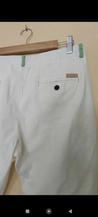 Pantalón blanco