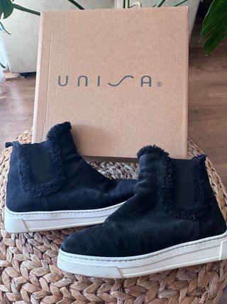 Botines Unisa Negros