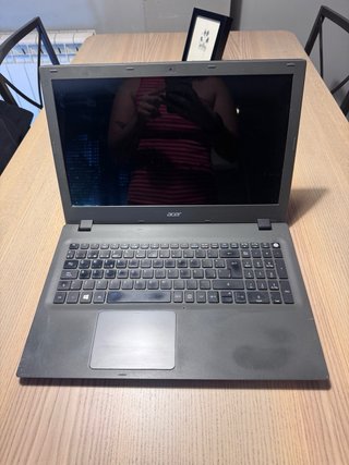 Portátil Acer Aspire 15,6” Formateado