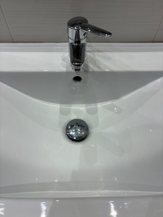 Mueble de baño completo beige y plata