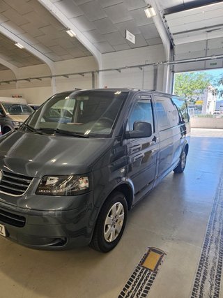 Volkswagen Caravelle 2005