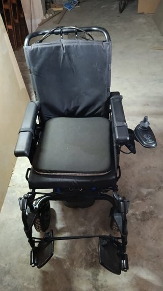 Silla de ruedas eléctrica Quickie Q200 R