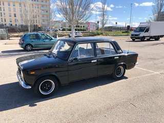 SEAT 124 1996