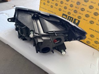 Faro delantero derecho Superb