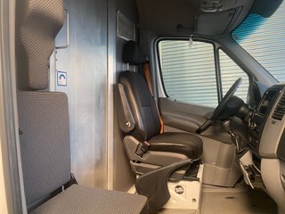 Mercedes-Benz Sprinter 2012