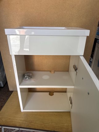Mueble de baño blanco