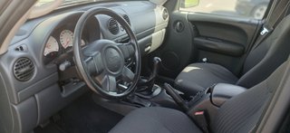 Jeep Cherokee 2004