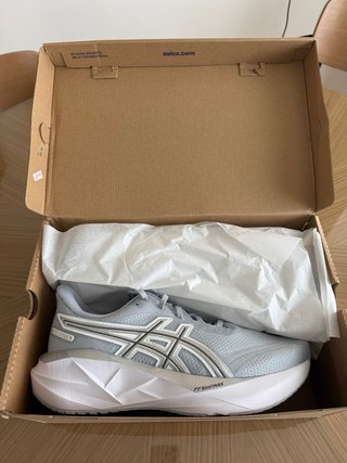 Zapatillas Asics Novablast 5 Talla 45 Gris/Plata
