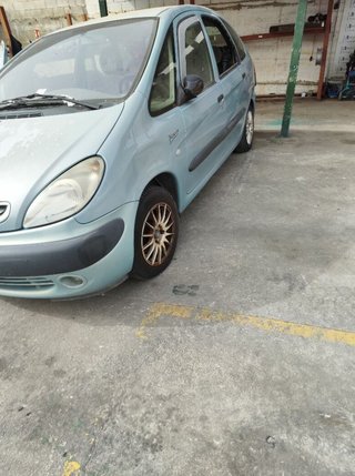Citroen faro derecho xsara picasso 1871398