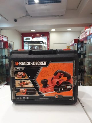 Cepillo Madera Black & Decker KW750 + Caja