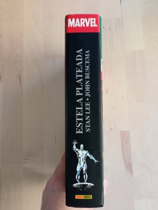 Comic Estela Plateada Omnibus, Omnigold, 2010.
