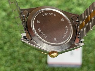 Tudor Prince Date Day 76213 Oro/Plata