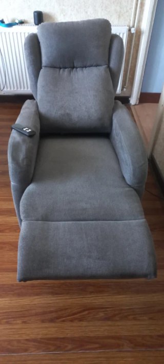 Sofá relax con sistema de incorporación
