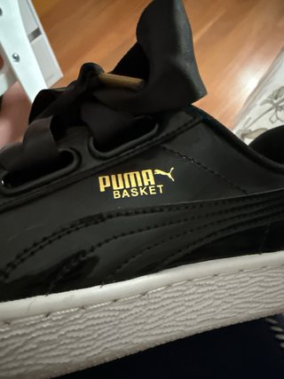 Zapatillas Puma Negras Charol Lazos