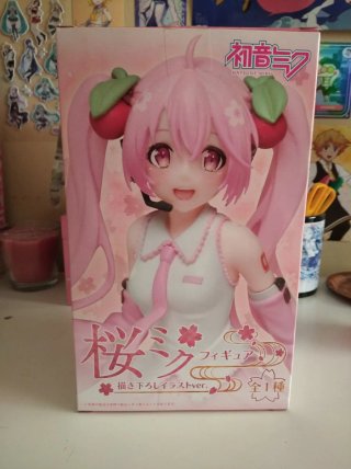 Figura Taito Sakura Hatsune Miku