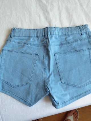 Pantalón corto  azul talla 11-12 (152cm)