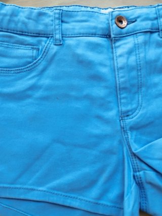 Pantalón corto  azul talla 11-12 (152cm)