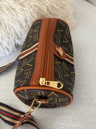 Bolso Marrón Estilo Lujo con Abeja