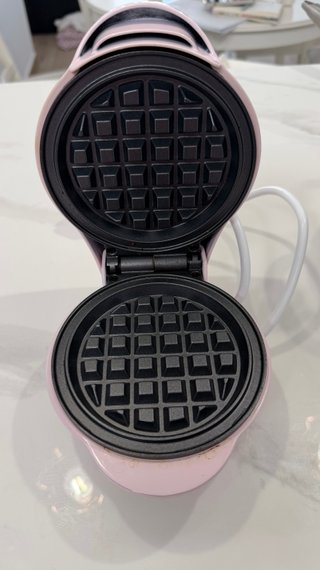 Mini gofrera Bestron Rosa