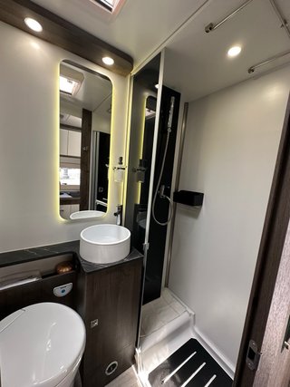 Alquiler Autocaravana Benimar Tessoro 483 (2025)